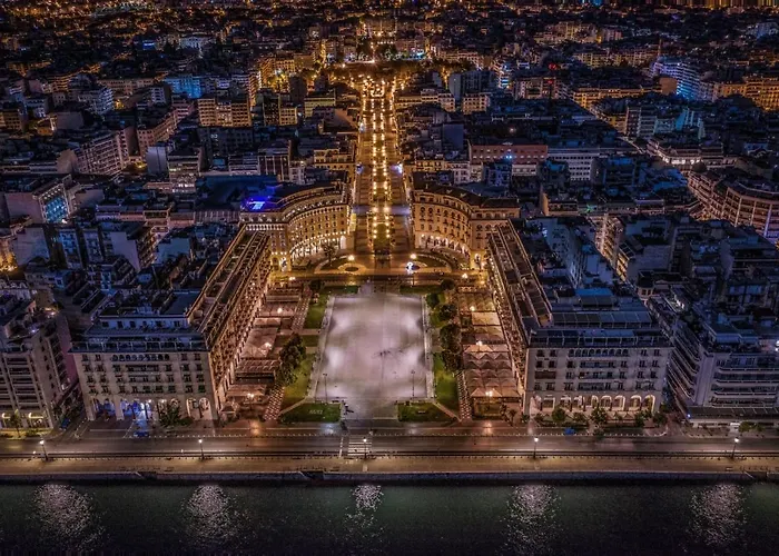 City Center Diamond Suite - 300M From The Seafront